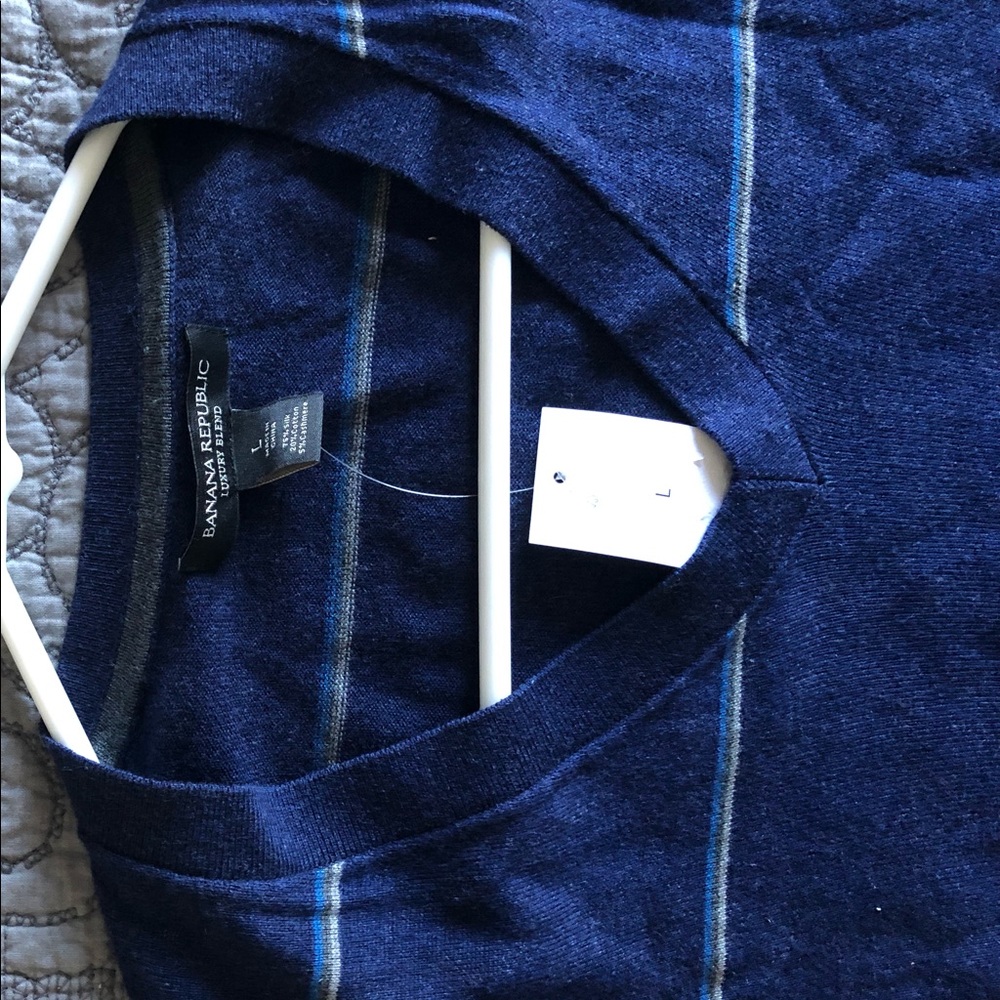 Banana Republic V-neck Sweater